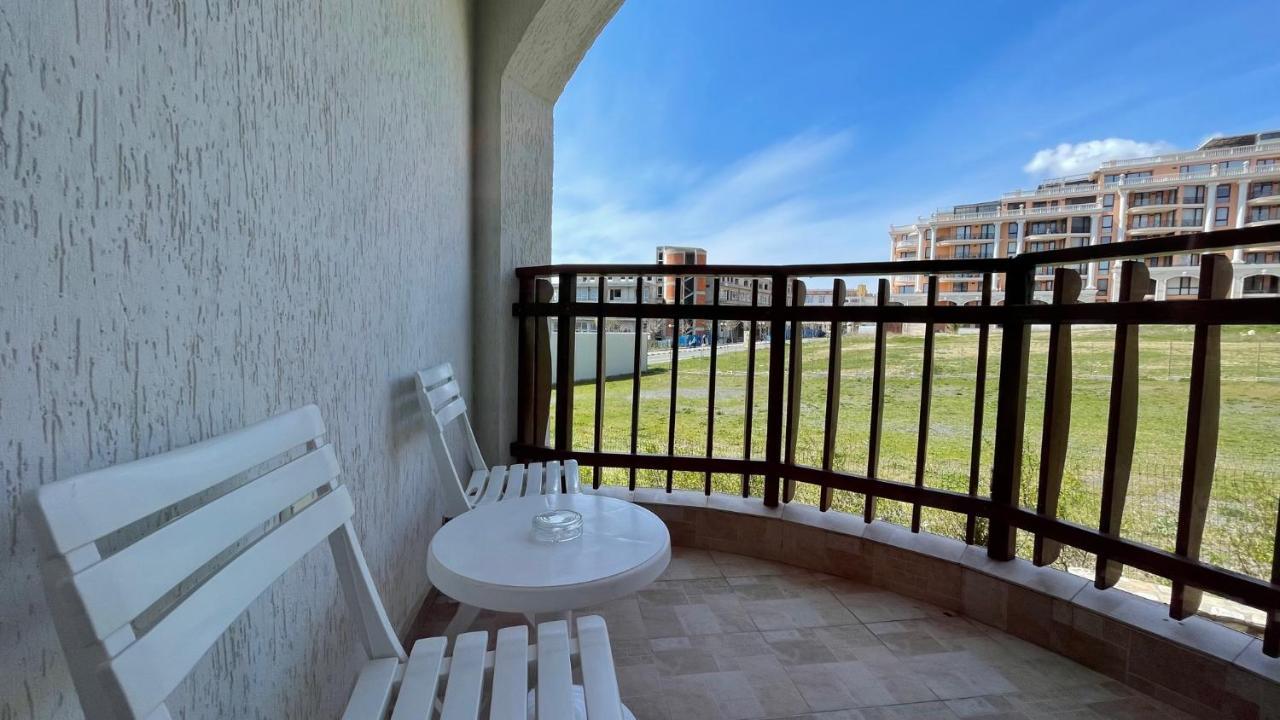 Fregata 16 Studio Sveti Vlas Bagian luar foto