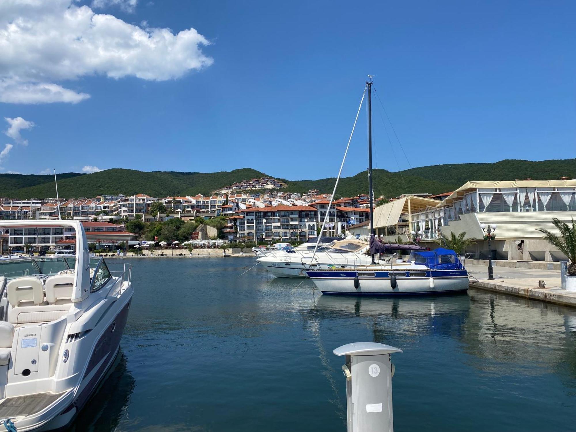 Fregata 16 Studio Sveti Vlas Bagian luar foto